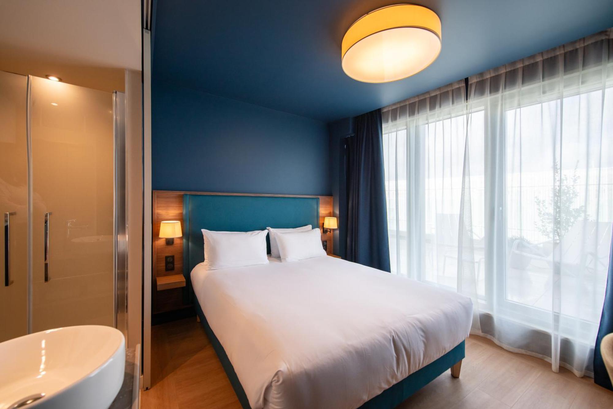Hotel De La Cite Нант Экстерьер фото