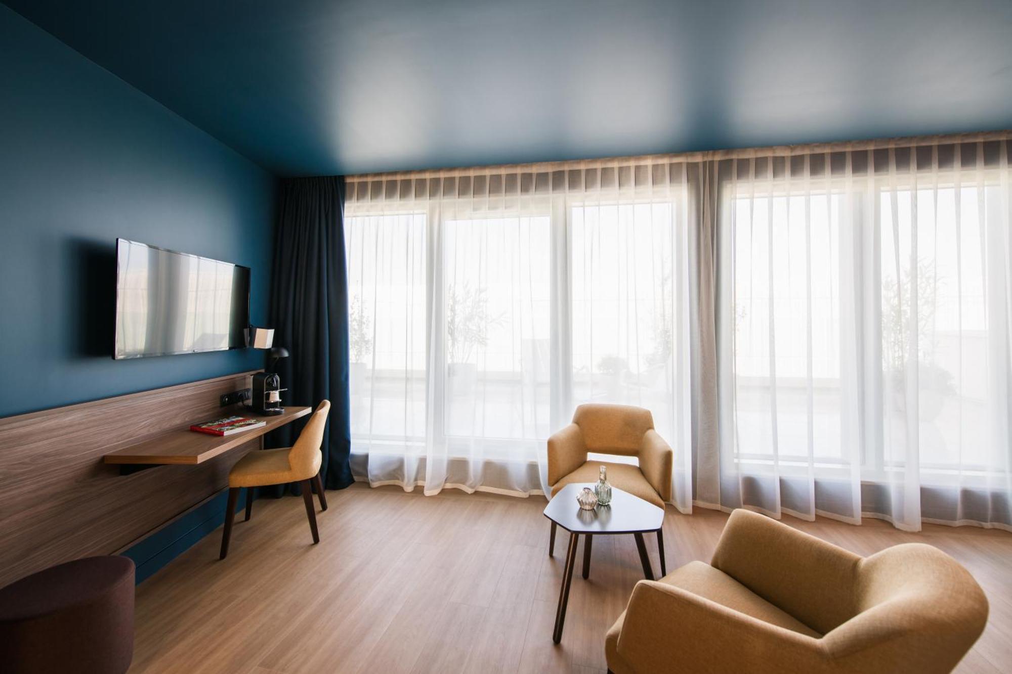 Hotel De La Cite Нант Экстерьер фото