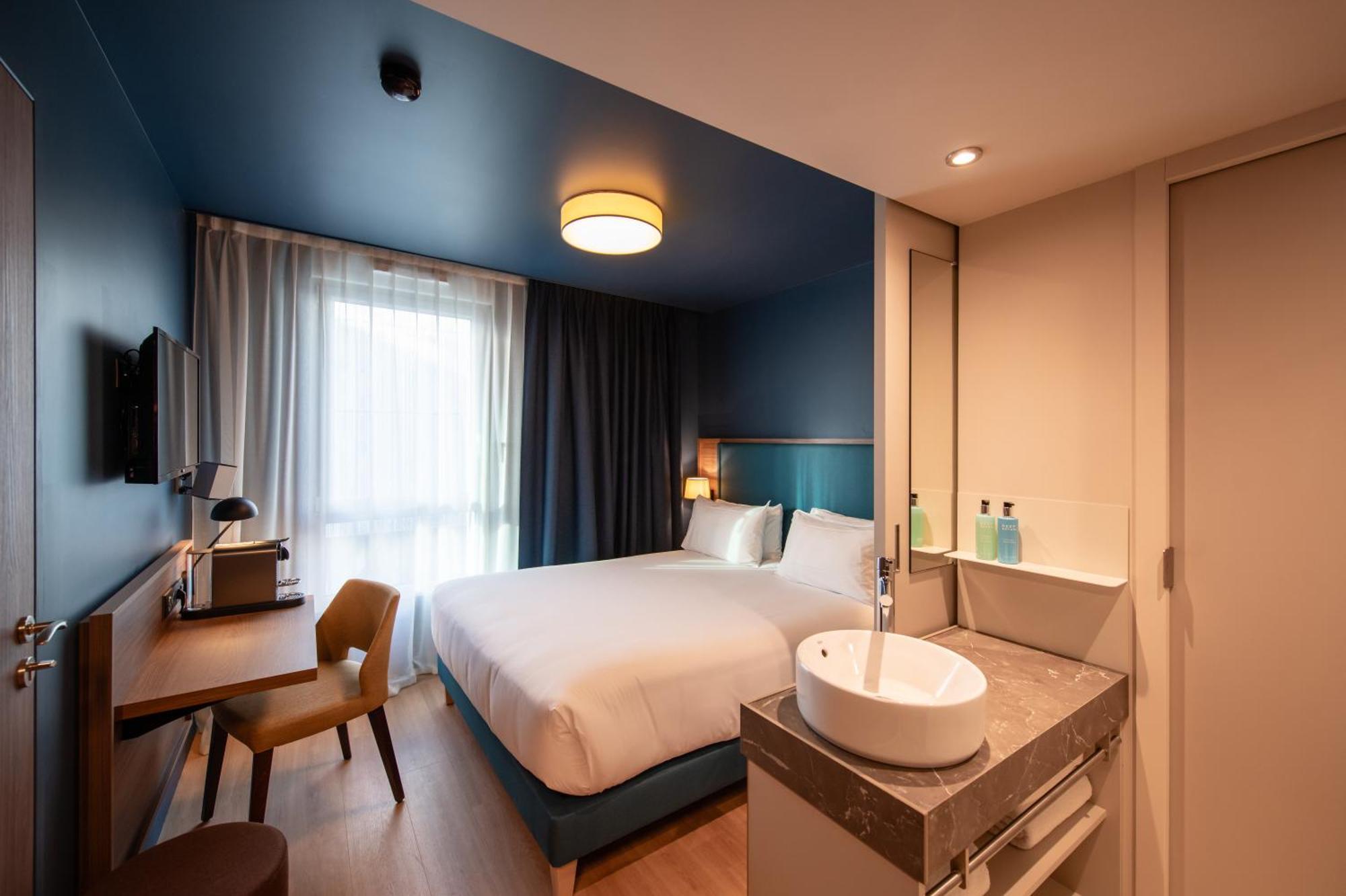Hotel De La Cite Нант Экстерьер фото